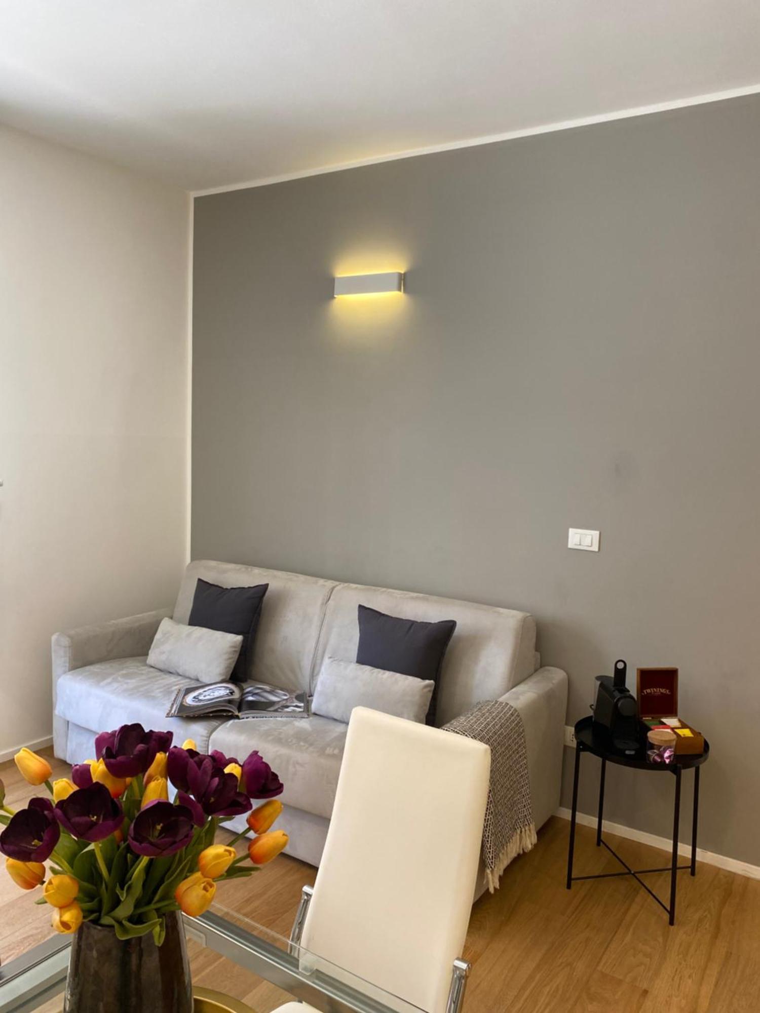 Gramsci 2 - Cozy Apartment Near Sempione Park! Milão Exterior foto